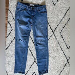 Free People Low Rise Skinny Blue Jeans Crop Size 25